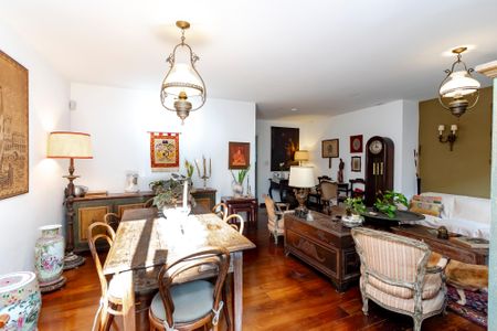 Casa à venda com 180m², 3 quartos e 3 vagasSala