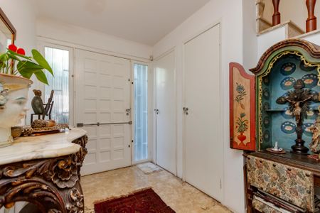 Casa à venda com 180m², 3 quartos e 3 vagasCorredor
