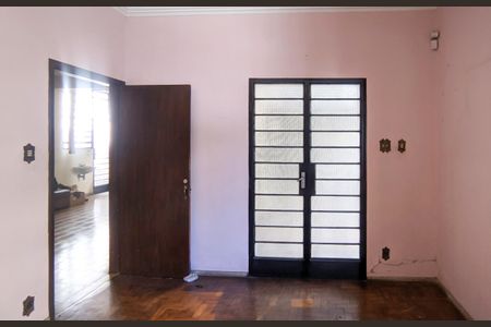 Casa à venda com 350m², 7 quartos e 4 vagasSala