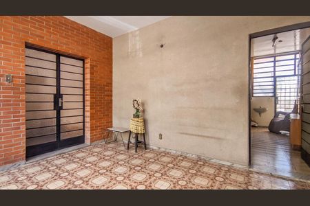 Casa à venda com 350m², 7 quartos e 4 vagasVaranda