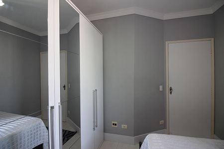 Apartamento à venda com 82m², 3 quartos e 2 vagasQuarto 1