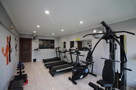 Apartamento à venda com 82m², 3 quartos e 2 vagasÁrea comum - Academia