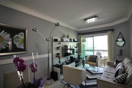 Apartamento à venda com 82m², 3 quartos e 2 vagasSala