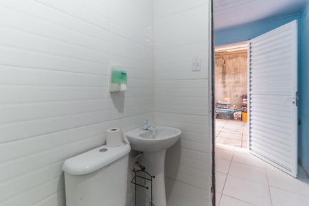 Casa para alugar com 120m², 3 quartos e 2 vagas Casa para alugar com 120m², 3 quartos e 2 vagasBanheiro da Suíte 2