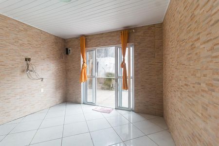 Casa para alugar com 120m², 3 quartos e 2 vagas Casa para alugar com 120m², 3 quartos e 2 vagasSala