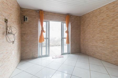 Casa para alugar com 120m², 3 quartos e 2 vagas Casa para alugar com 120m², 3 quartos e 2 vagasSala