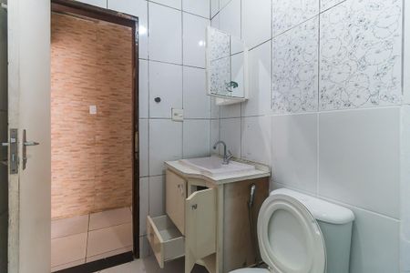 Casa para alugar com 120m², 3 quartos e 2 vagas Casa para alugar com 120m², 3 quartos e 2 vagasBanheiro