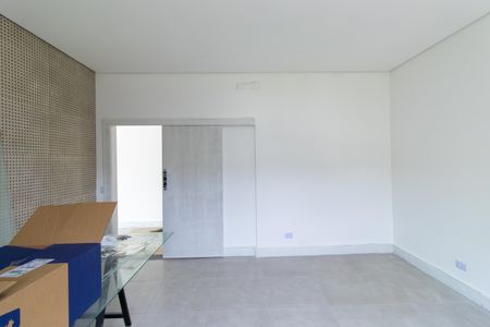 Casa de condomínio para alugar com 585m², 5 quartos e 6 vagas Casa de condomínio para alugar com 585m², 5 quartos e 6 vagasSala 2