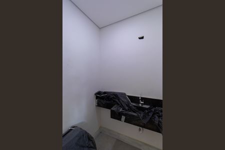 Casa de condomínio para alugar com 585m², 5 quartos e 6 vagas Casa de condomínio para alugar com 585m², 5 quartos e 6 vagasLavabo