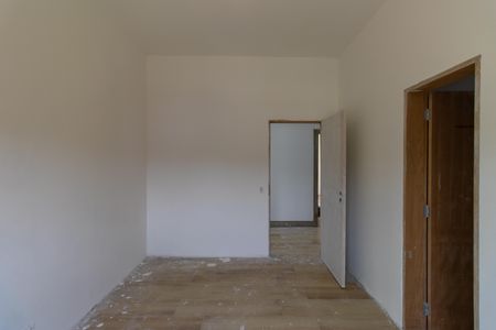 Casa de condomínio para alugar com 585m², 5 quartos e 6 vagas Casa de condomínio para alugar com 585m², 5 quartos e 6 vagasSuíte 4