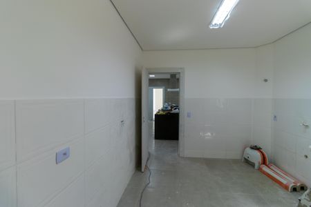 Casa de condomínio para alugar com 585m², 5 quartos e 6 vagas Casa de condomínio para alugar com 585m², 5 quartos e 6 vagasÁrea de Serviço