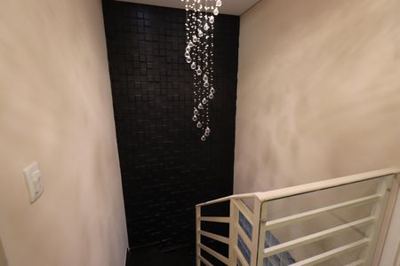 Casa à venda com 188m², 3 quartos e 3 vagasEscada