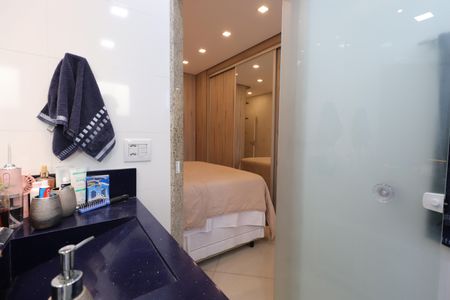 Casa à venda com 188m², 3 quartos e 3 vagasBanheiro da Suíte 1