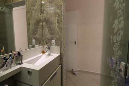 Casa à venda com 188m², 3 quartos e 3 vagasBanheiro da Suíte 3