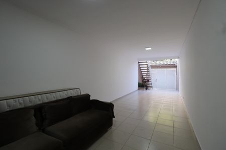 Casa à venda com 188m², 3 quartos e 3 vagasGaragem