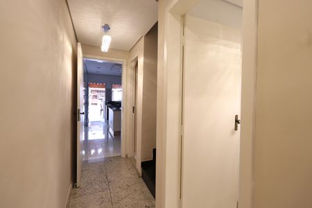 Casa à venda com 188m², 3 quartos e 3 vagasCorredor