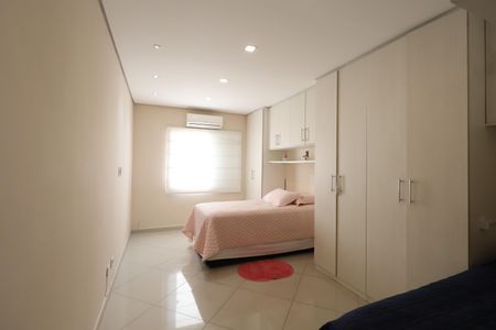 Casa à venda com 188m², 3 quartos e 3 vagasQuarto 3 - Suíte