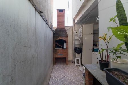 Casa à venda com 180m², 3 quartos e 2 vagasChurrasqueira