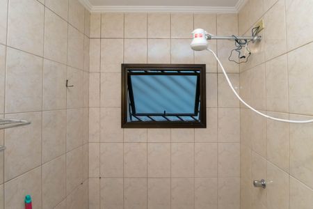 Casa à venda com 180m², 3 quartos e 2 vagasBanheiro