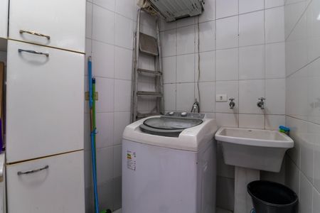 Casa à venda com 180m², 3 quartos e 2 vagasÁrea de Serviço