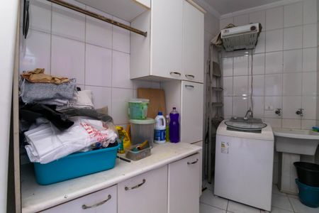 Casa à venda com 180m², 3 quartos e 2 vagasÁrea de Serviço
