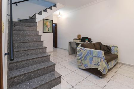 Casa à venda com 180m², 3 quartos e 2 vagasSala