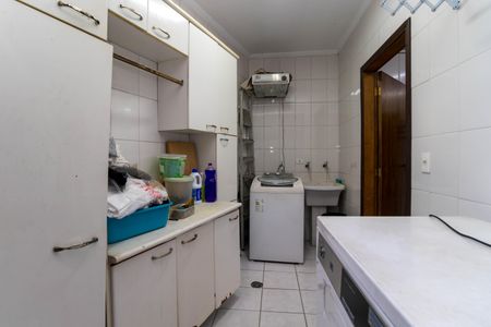 Casa à venda com 180m², 3 quartos e 2 vagasÁrea de Serviço