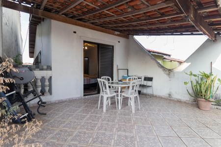 Casa à venda com 180m², 3 quartos e 2 vagasVaranda da Suíte