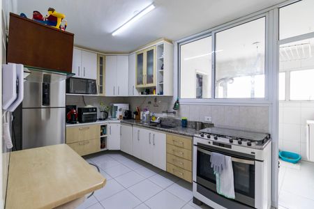 Apartamento à venda com 126m², 3 quartos e 2 vagasCozinha