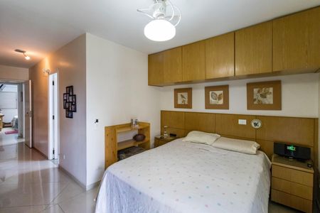 Apartamento à venda com 126m², 3 quartos e 2 vagasSuíte