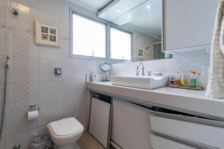 Apartamento à venda com 126m², 3 quartos e 2 vagasBanheiro Suíte