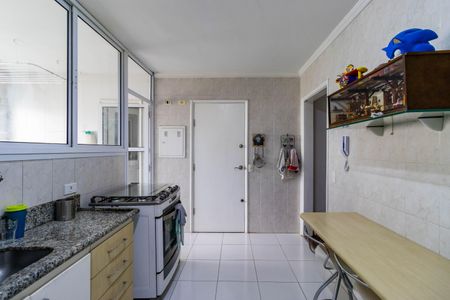 Apartamento à venda com 126m², 3 quartos e 2 vagasCozinha