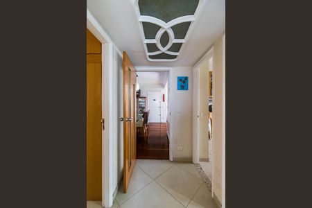 Apartamento à venda com 126m², 3 quartos e 2 vagasCorredor