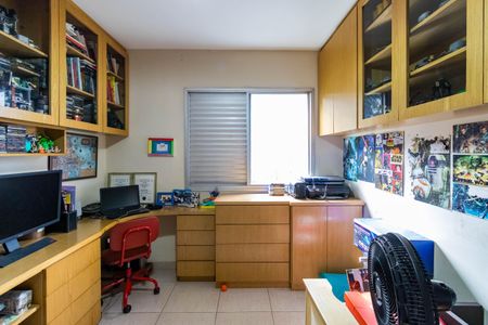 Apartamento à venda com 126m², 3 quartos e 2 vagasQuarto 1
