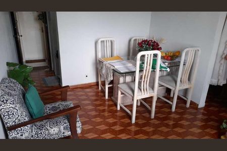 Apartamento à venda com 40m², 1 quarto e 1 vaga