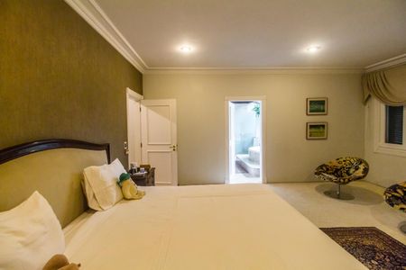 Casa à venda com 790m², 4 quartos e 6 vagasSuíte 1