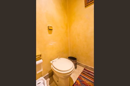 Casa à venda com 790m², 4 quartos e 6 vagasLavabo