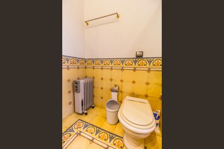 Casa à venda com 790m², 4 quartos e 6 vagasBanheiro da Suíte 3