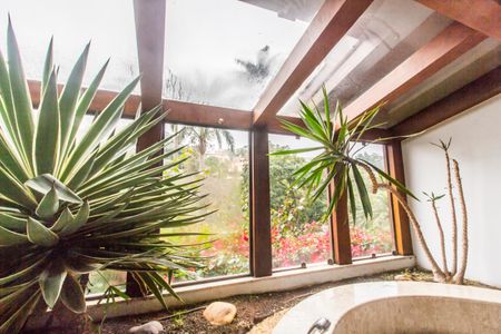 Casa à venda com 790m², 4 quartos e 6 vagasBanheiro da Suíte 1