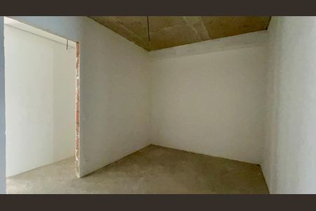 Apartamento à venda com 210m², 3 quartos e 3 vagasCloset da suíte 2