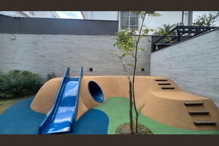 Apartamento à venda com 210m², 3 quartos e 3 vagasPlayground