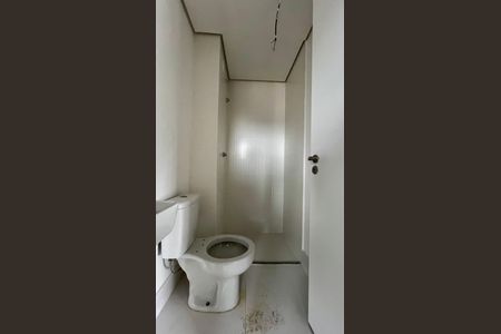 Apartamento à venda com 210m², 3 quartos e 3 vagasBanheiro de serviço