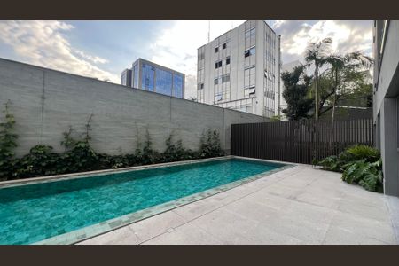 Apartamento à venda com 210m², 3 quartos e 3 vagasPiscina