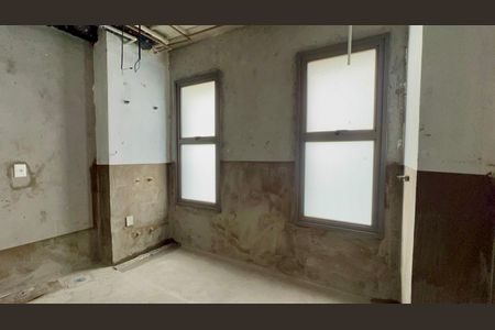 Apartamento à venda com 210m², 3 quartos e 3 vagasBanheiro da Suíte 2