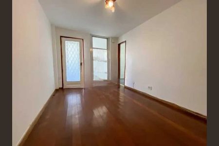 Apartamento à venda com 65m², 2 quartos e 1 vaga