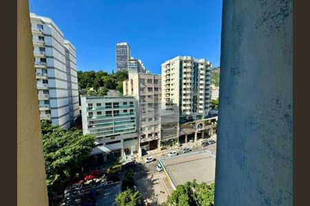 Apartamento à venda com 65m², 2 quartos e 1 vaga