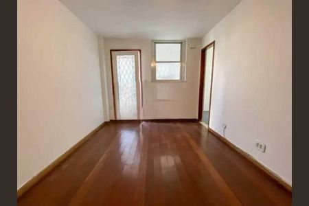 Apartamento à venda com 65m², 2 quartos e 1 vaga