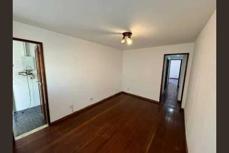 Apartamento à venda com 65m², 2 quartos e 1 vaga