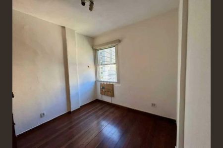Apartamento à venda com 65m², 2 quartos e 1 vaga
