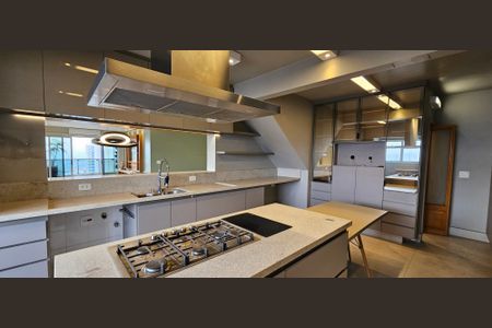 Apartamento à venda com 340m², 4 quartos e 4 vagasCozinha